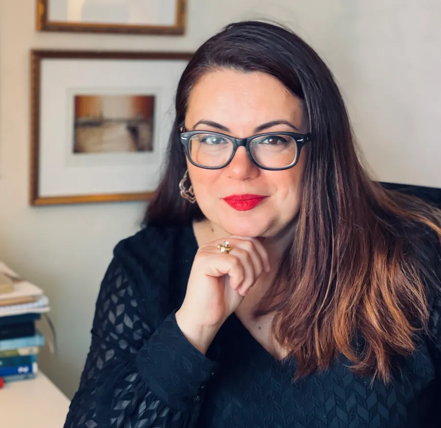 Adela — Artist portraits, photograph by Esther Piaskowski